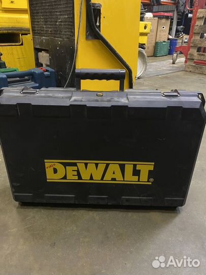 Перфоратор Dewalt D25481K