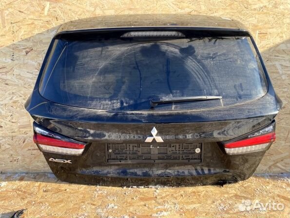 Крышка багажника Митсубиси асх