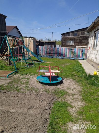 Детская горка уличная