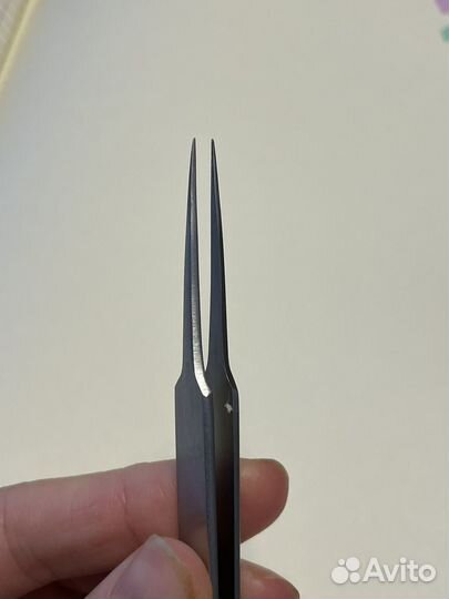 Пинцет для наращивания ресниц