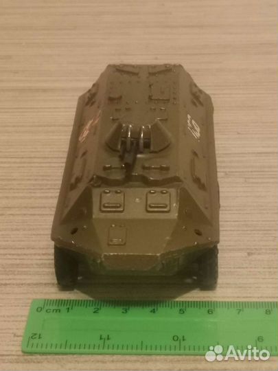 Бронетранспортёр. Металл. Большой