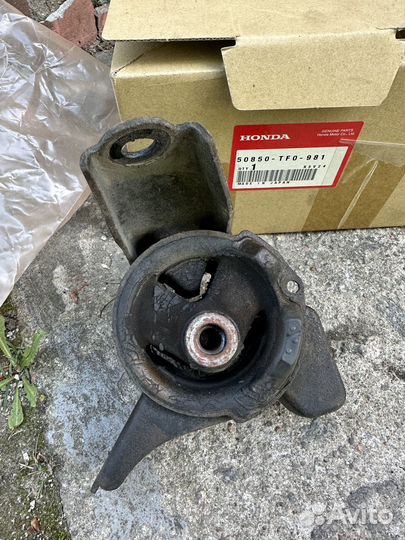 Опора двигателя Honda jazz 2