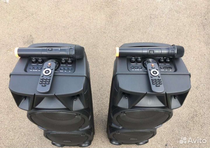 Блютуз колонка 8210