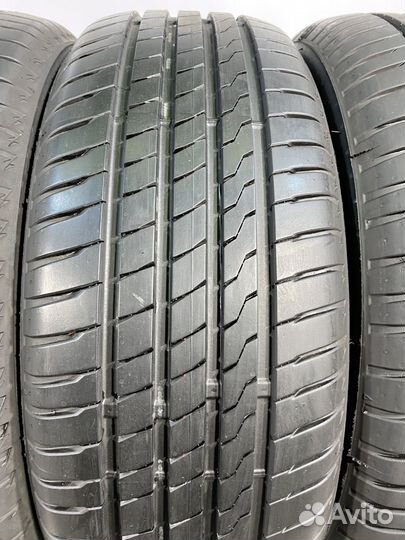 Firestone Roadhawk 215/55 R17