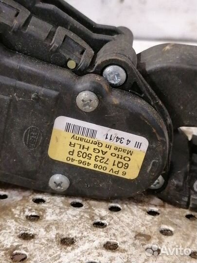 Педаль газа Volkswagen Polo Sedan