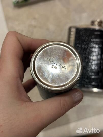 Фляги новые 2 шт и ситечко для заварки чая