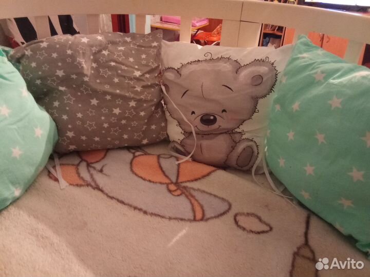 Бортики в кроватку