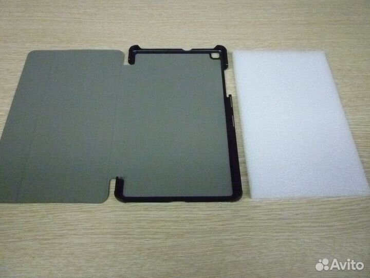 Чехол для планшета