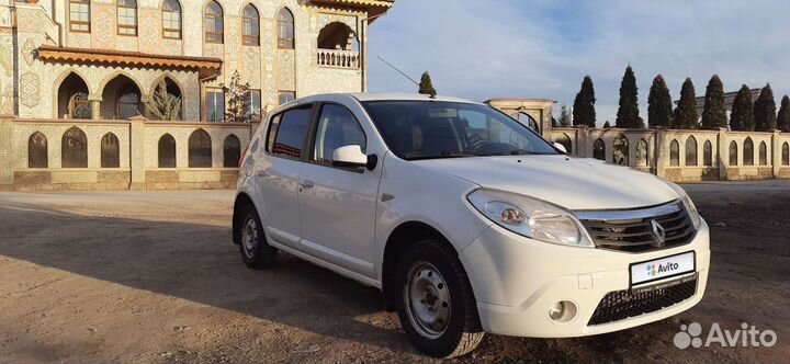 Renault Sandero 1.6 МТ, 2012, 138 000 км