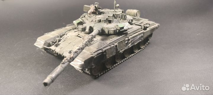 Модель танка Т-90А 1/35 Zvezda
