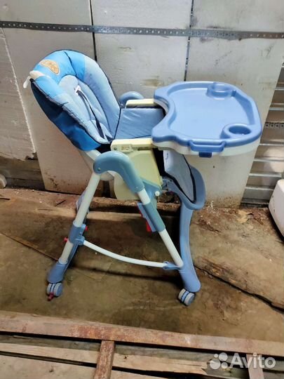 Столик для кормления ребенка