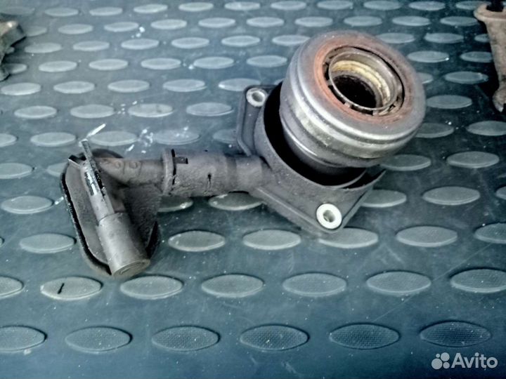 Выжимной подчемник форд фокус 3 бу