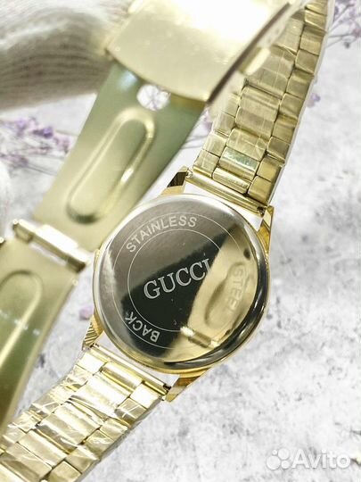 Женские часы Gucci с браслетами набор