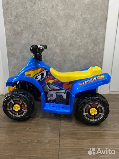 Детский квадроцикл на аккумуляторе