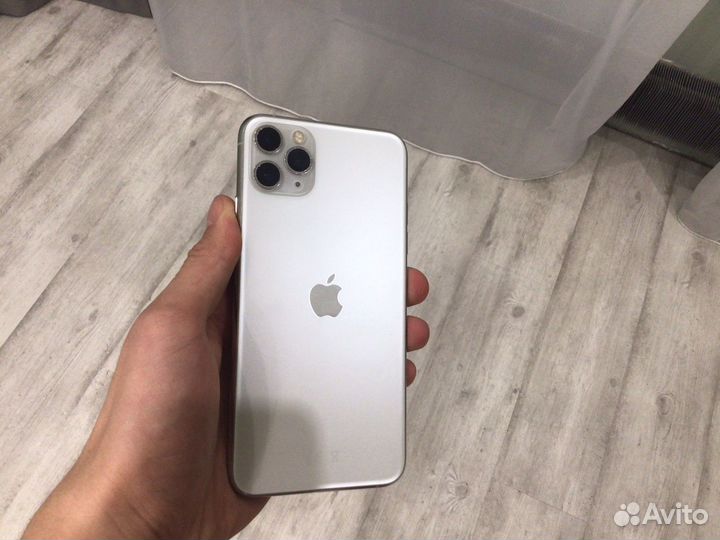iPhone 11 Pro Max, 64 ГБ