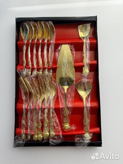 Набор столовых приборов