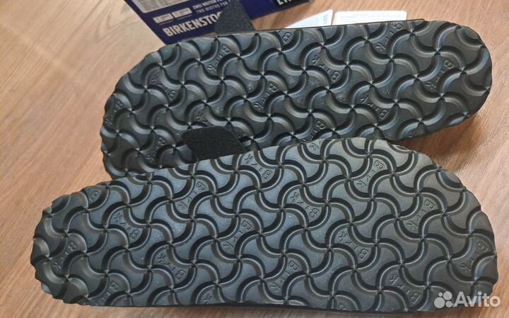 Сандали шлепанцы Birkenstock Arizona soft narrow