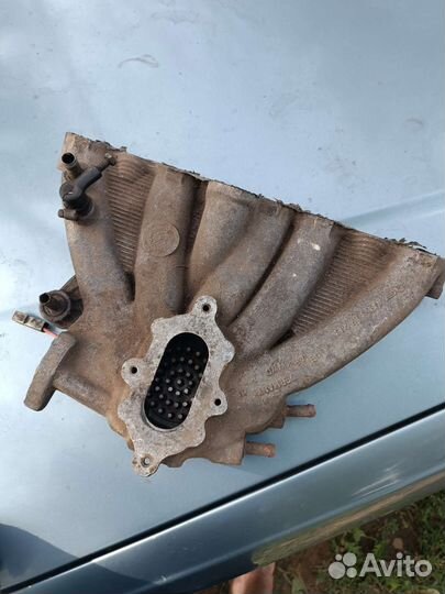 Впускной коллектор под карбюратор audi 100