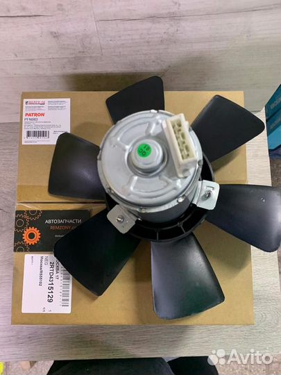 Вентилятор радиатора Volkswagen Caddy, Polo, Golf