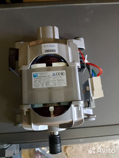 Продам стиральную машину dexp 6кг