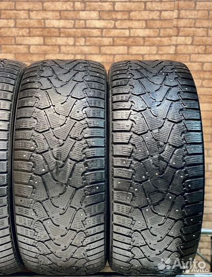 Pirelli Ice Zero 285/60 R18