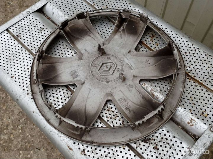 Колпак колёсный Renault Logan 2004-2012