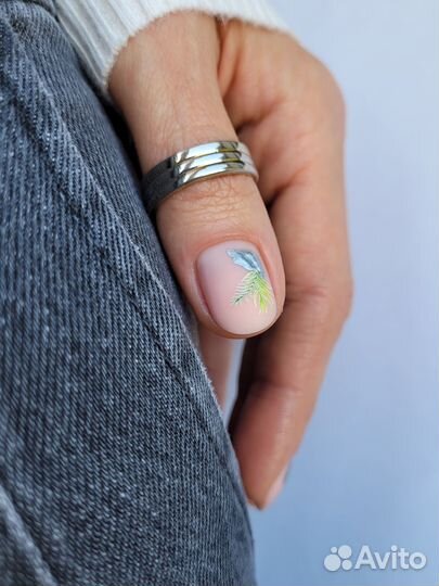 Маникюр и наращивание ногтей