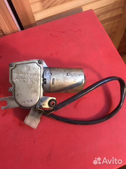 Мотор-редуктор на задний стеклоочиститель ваз 2109