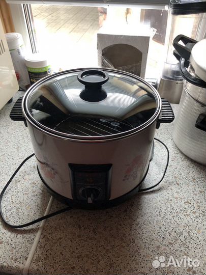 Электрическая кастрюля пароварка