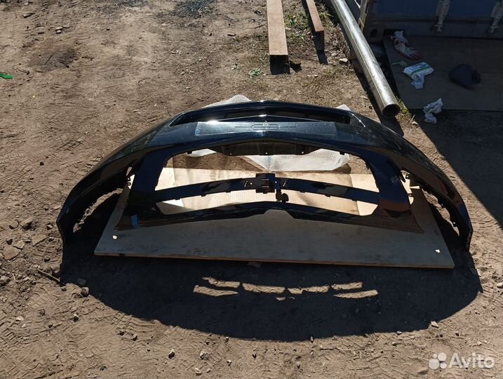 Шевроле Кобальт бампер передний черный