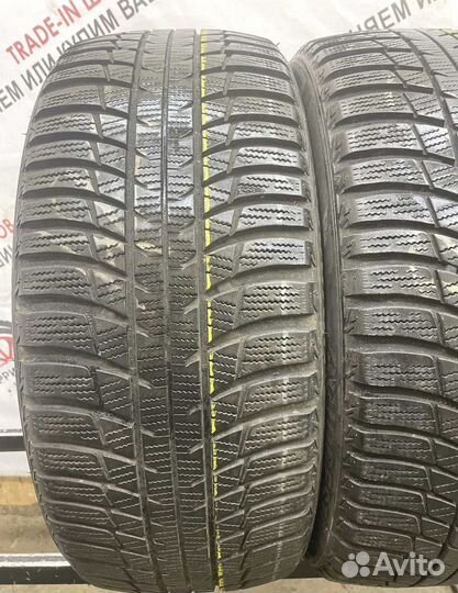 Bridgestone Blizzak LM-001 235/45 R18 98L