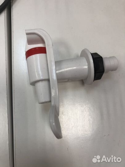 Кран для кулера