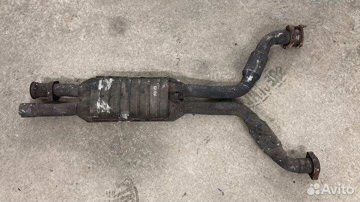 Глушитель выхлопная труба Mercedes S-Class W126