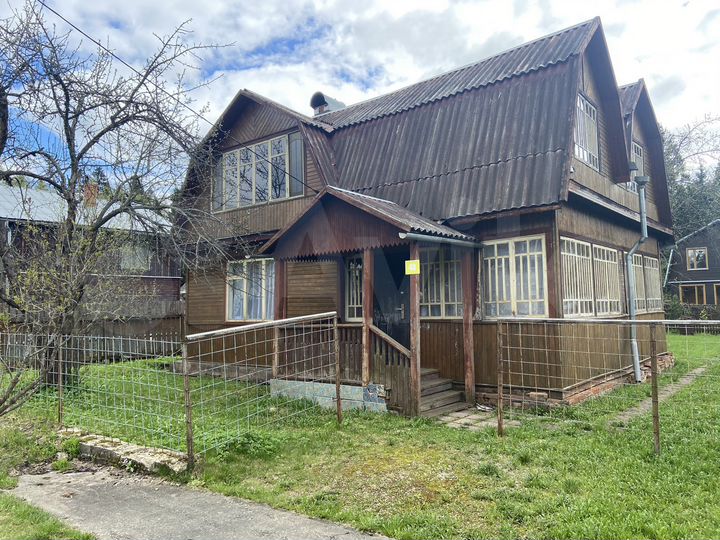 Дом 104 м² на участке 5 сот.