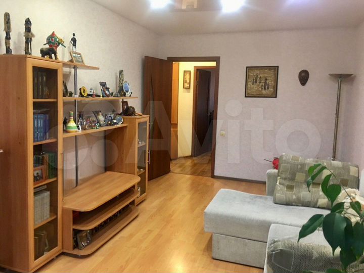 2-к. квартира, 53 м², 3/5 эт.