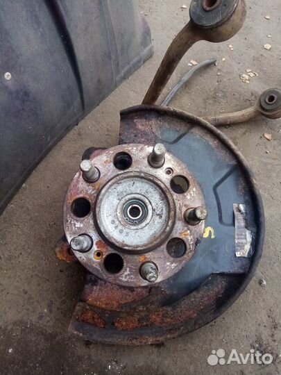 Кулак поворотный передний Ssang Yong Actyon