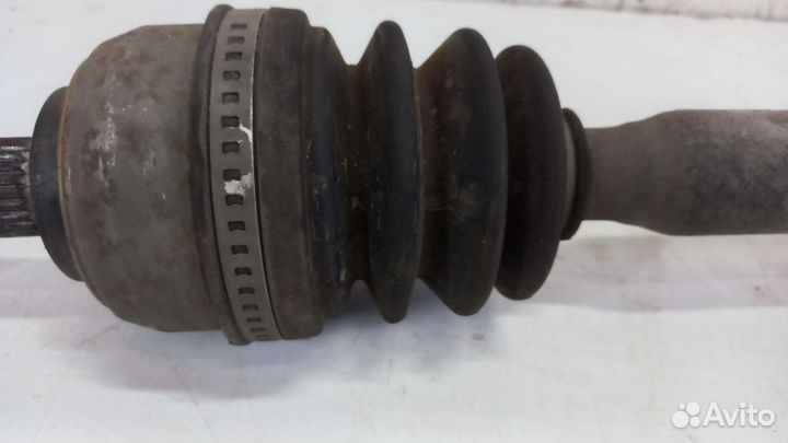 Привод передний правый 1.6 мт Renault Logan 2