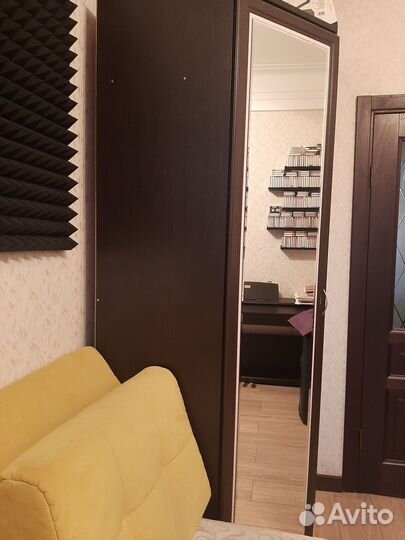 Угловой шкаф