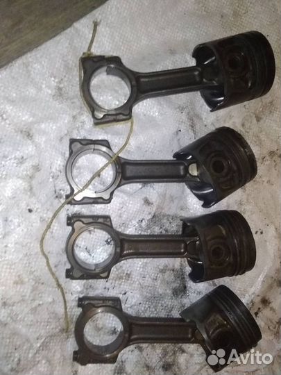 Поршень и шатун К9К 728