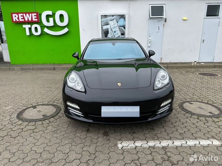 В разборе Porsche Panamera 4S запчасти