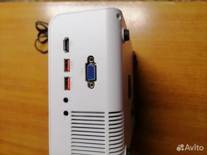 Проектор FullHD Led