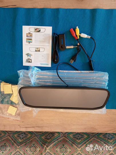 Зеркало заднего вида с камерой заднего вида