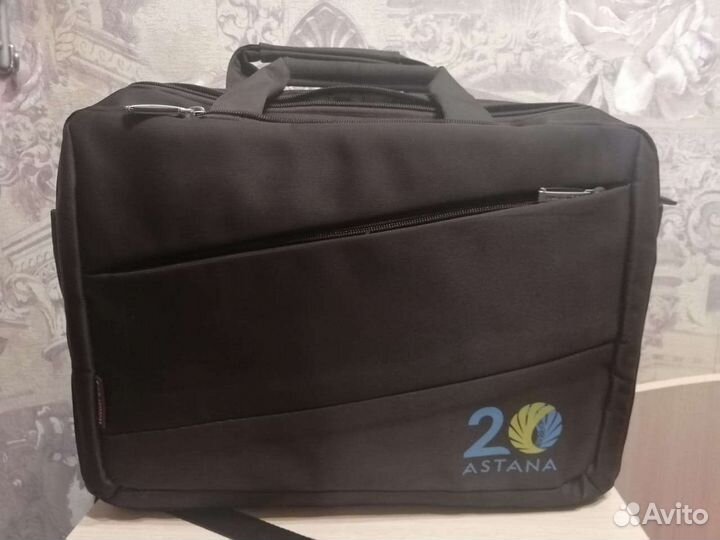 Рюкзак.Для ноутбуков и документов