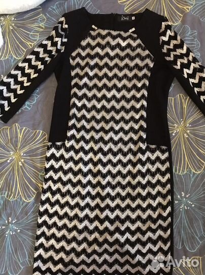 Платья HM женское