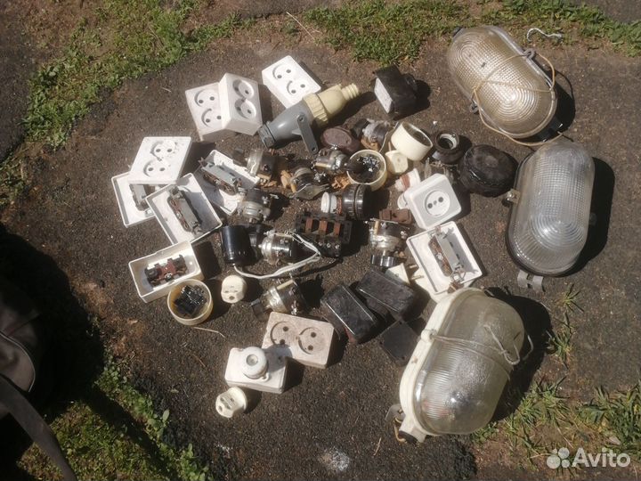 Переключатели плафон розетки пробки