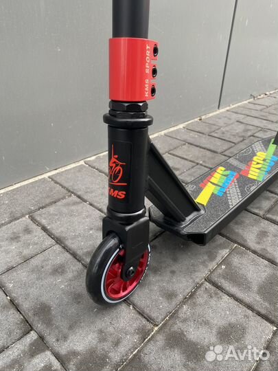 Самокат трюковой