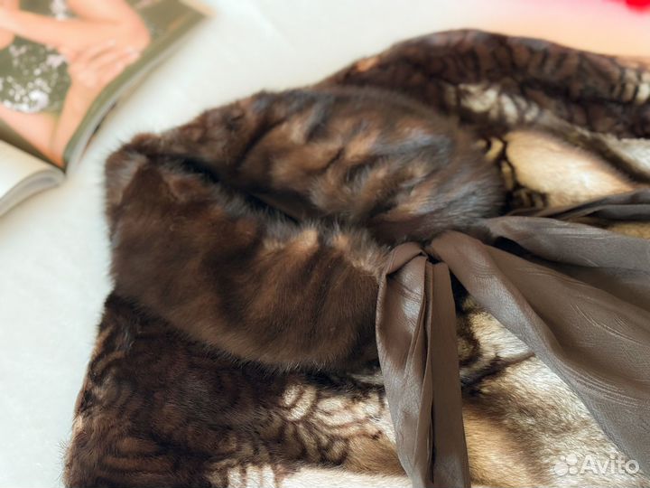 Шуба норковая 48-50 коричневая