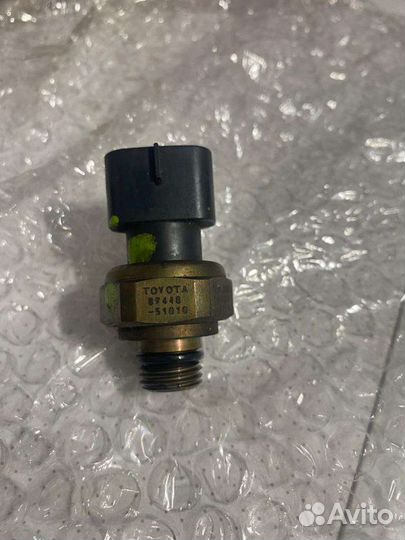 Датчик давления масла гидроусилителя руля