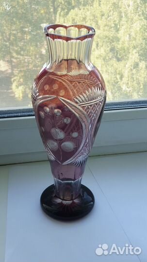 Ваза хрусталь марганцевое стекло