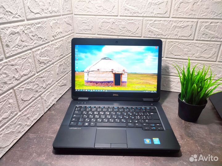 Ноутбук Dell i7-vPro озу-16гб nvidia GT720M